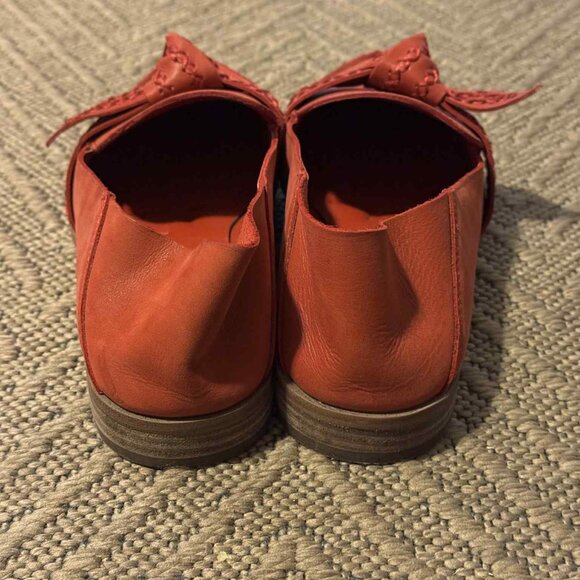 Lucky Brand Abelle Loafer Bossa Nova Red Leather SZ-8.5 Bow Slip On EUC Flats - Picture 7 of 10